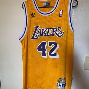 Lakers Worthy Jersey